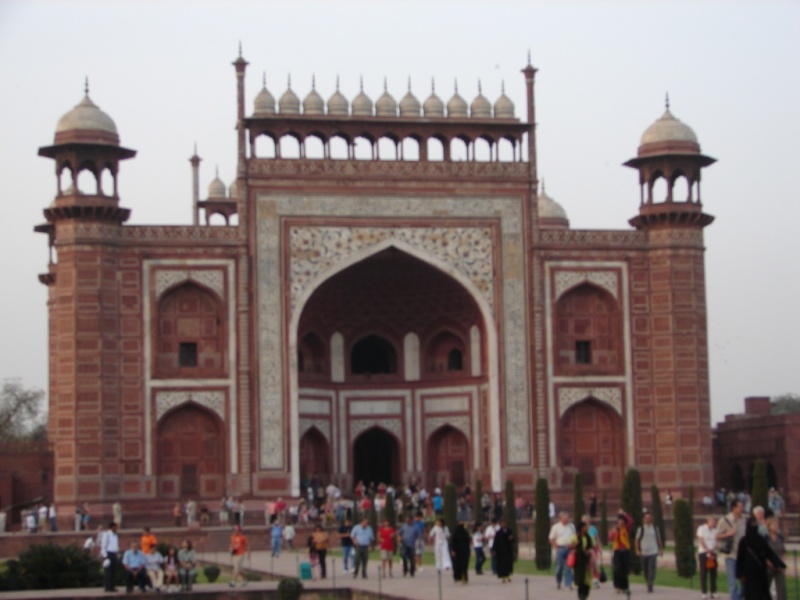 Mosque built for the Taj workers..JPG